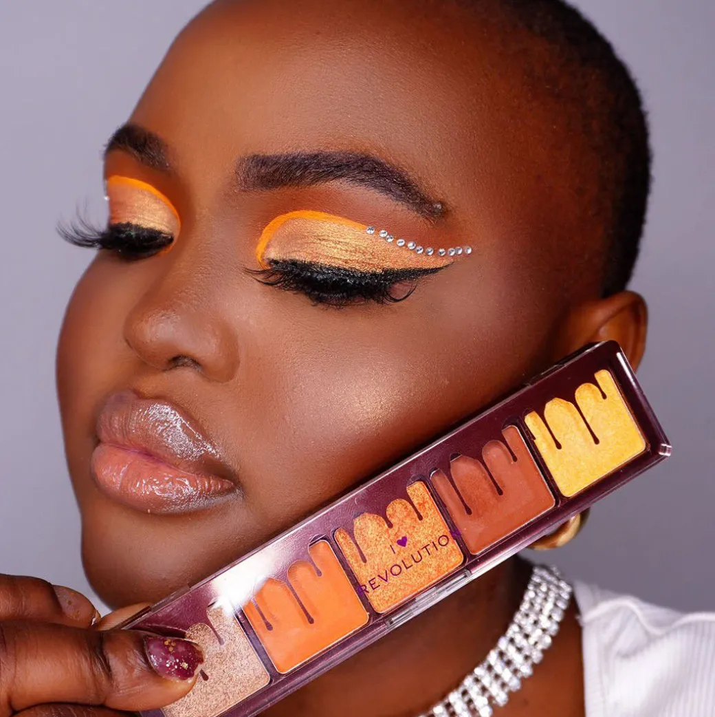 I Heart Revolution Mini Chocolate Shadow Palette Chocolate Fudge