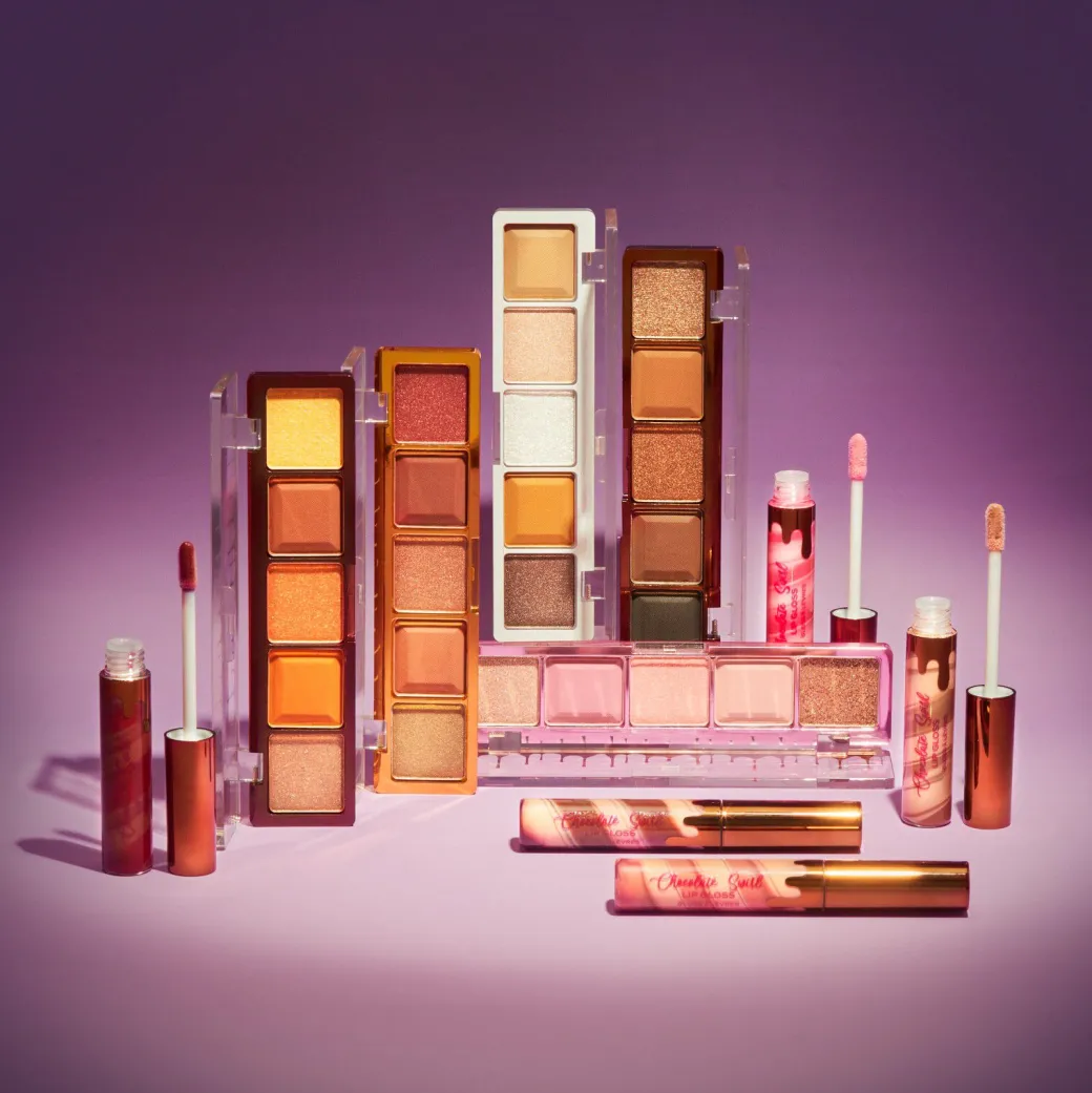 I Heart Revolution Soft Swirl Gloss Chocolate Lip Toffee Crunch