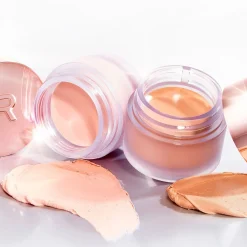 Makeup Revolution Eye Bright Under Eye Corrector Light to Medium