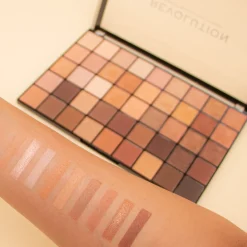 Makeup Revolution Maxi Reloaded Shadow Palette Nudes