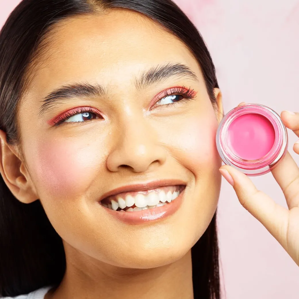 Makeup Revolution Mousse Blusher