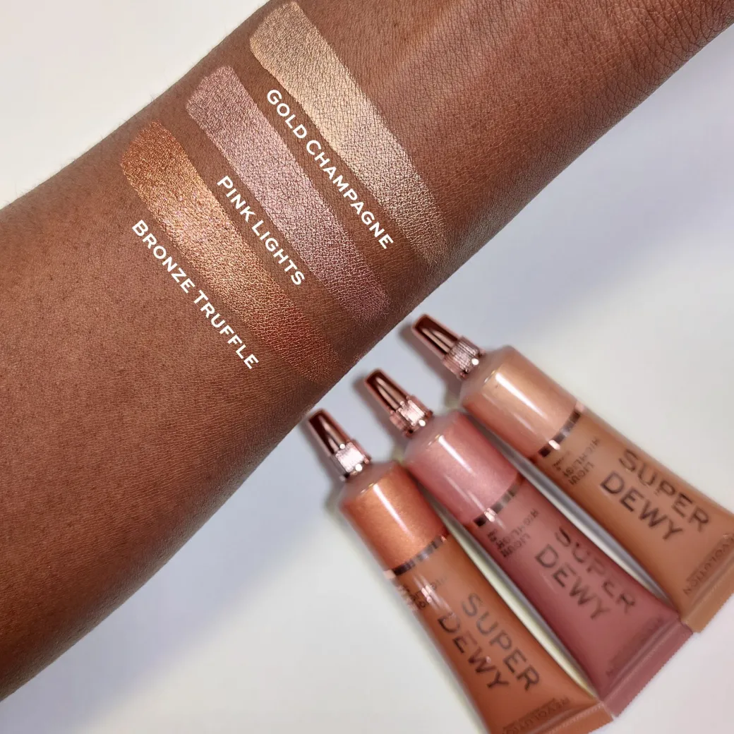 Makeup Revolution Superdewy Liquid Highlighter