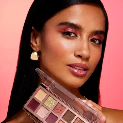 Makeup Revolution The Eternal Icon Green Shadow Palette